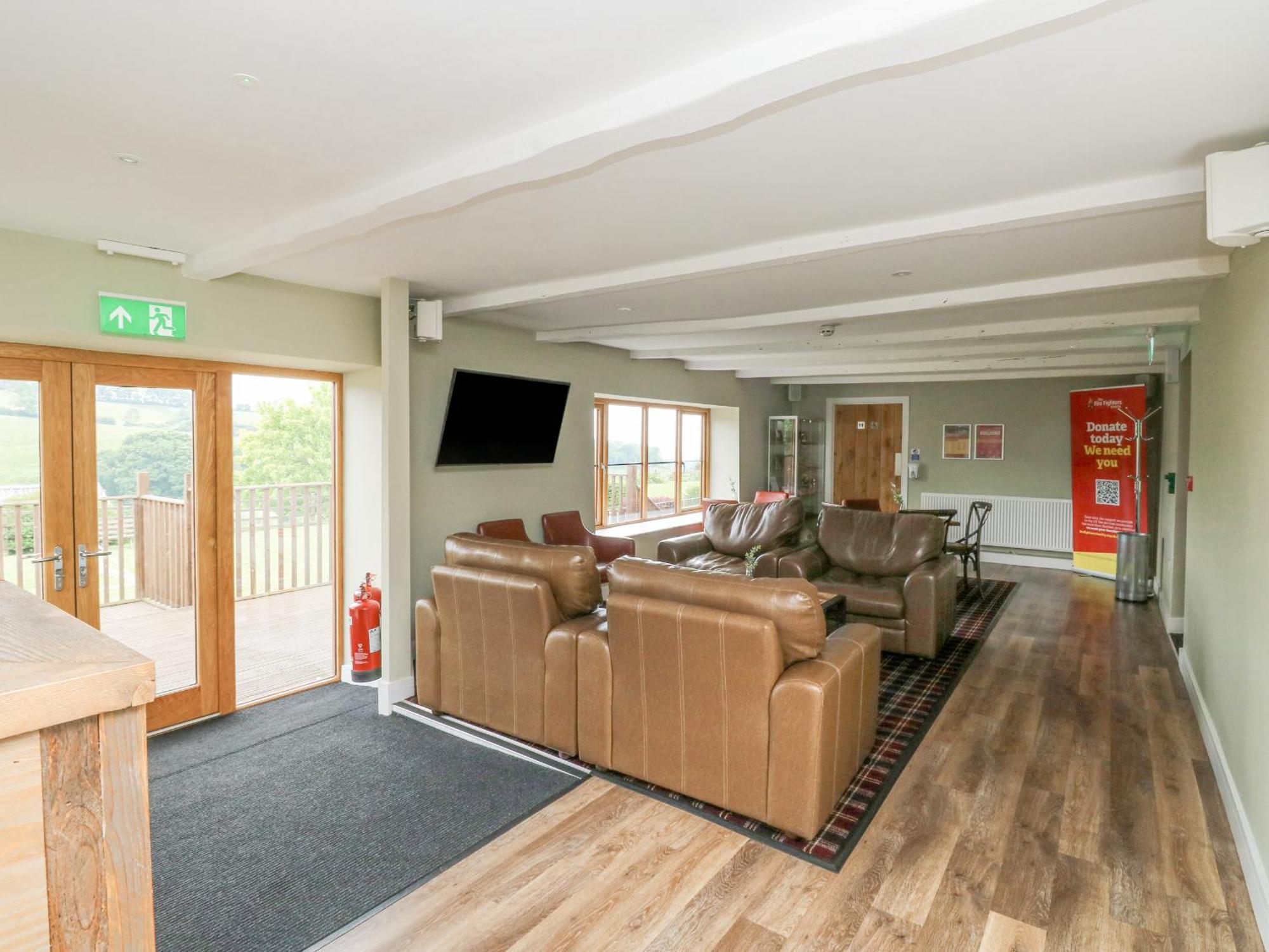 ניוטון אבוט Harcombe House Bungalow 1 מראה חיצוני תמונה