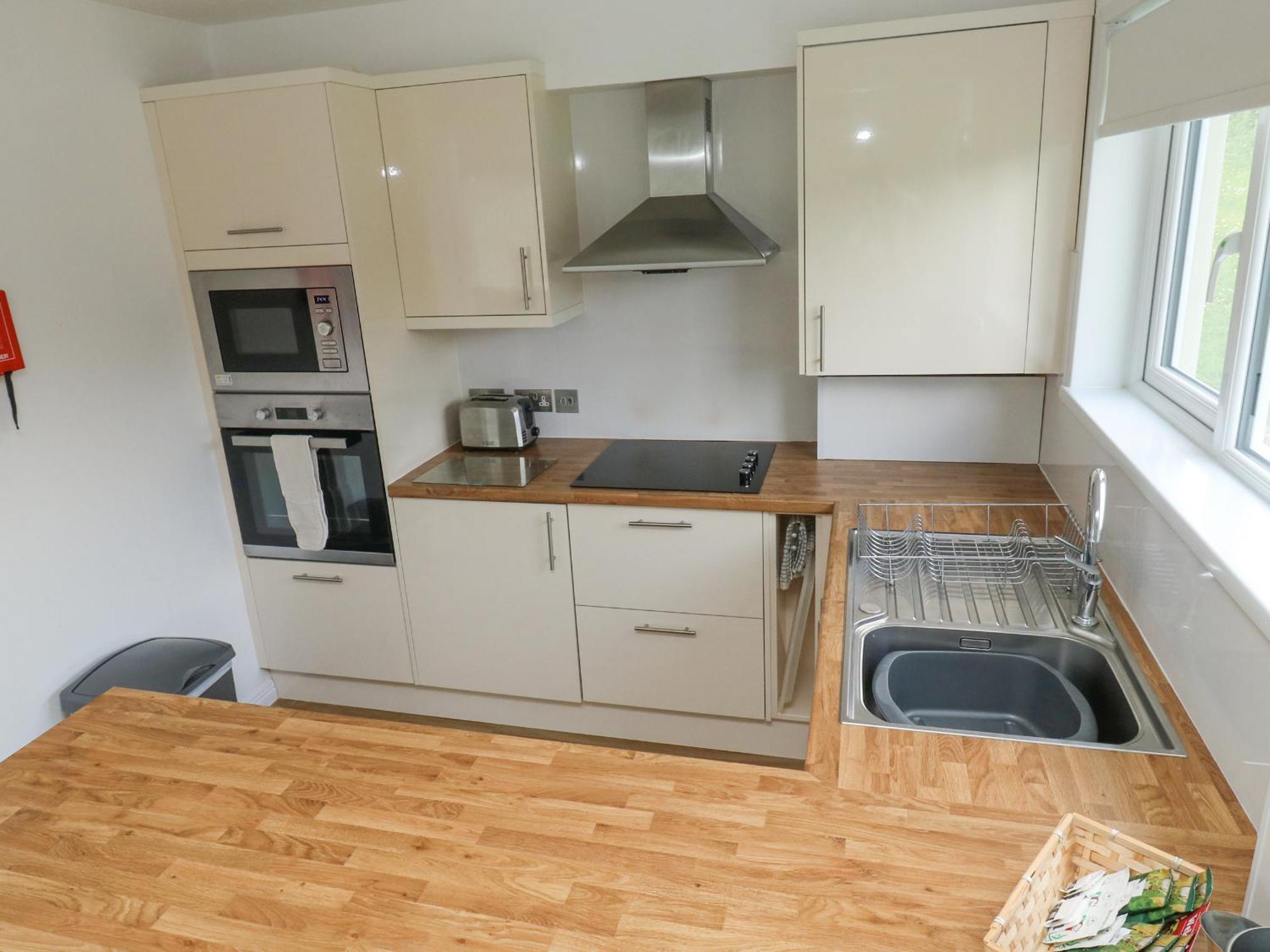 ניוטון אבוט Harcombe House Bungalow 1 מראה חיצוני תמונה