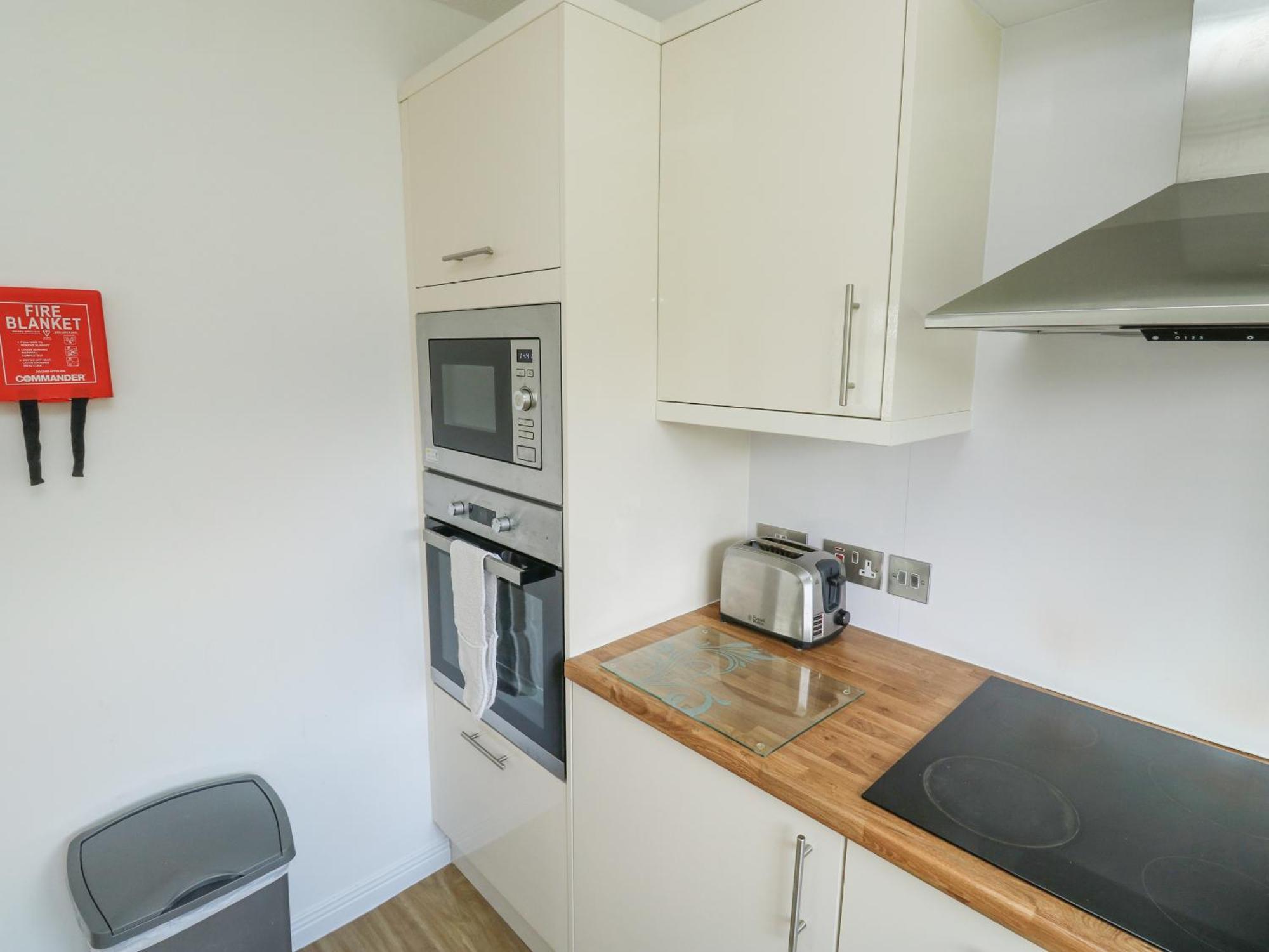 ניוטון אבוט Harcombe House Bungalow 1 מראה חיצוני תמונה